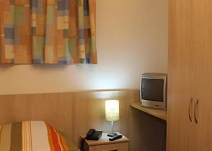 Euro Hotel